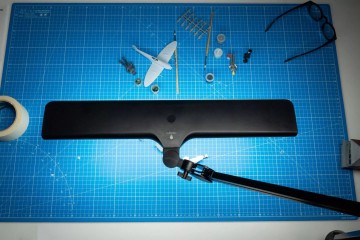 4275 2 daylight lumi task daglichtlamp zwart