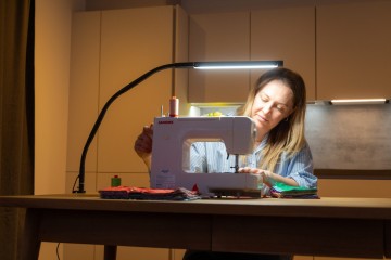 4351 daylight electra table 2