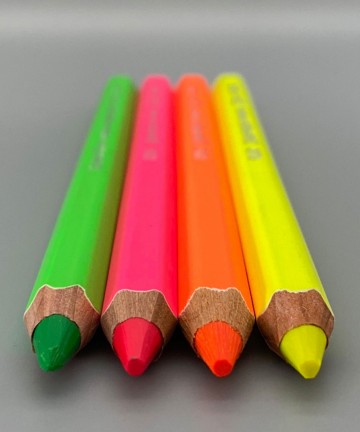 4549 caran d ache fluo maxi kleurpotlood 4