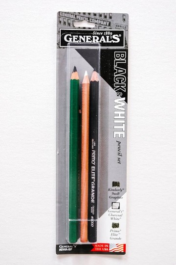 4660 generals black white pencils 4