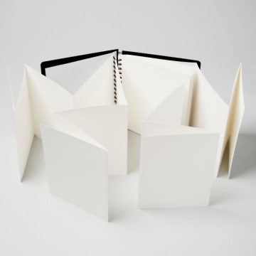 4677seawhite octopus concertina sketchbook a5 2