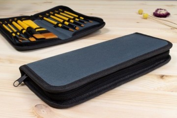 5187  kangaro 10 penselen voor acrylverf in etui 3