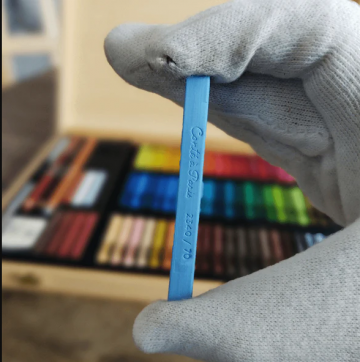 Conte carre krijt 84 in kist 3