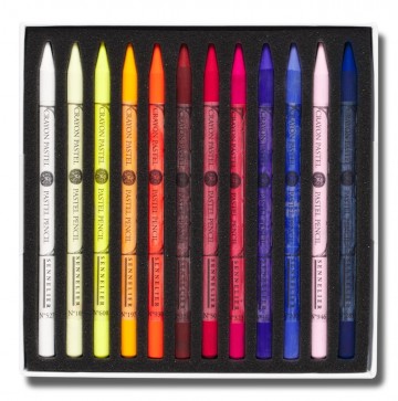 N132340 02 boite24crayons face plateau1