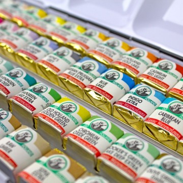 Old holland watercolor half pan sets close